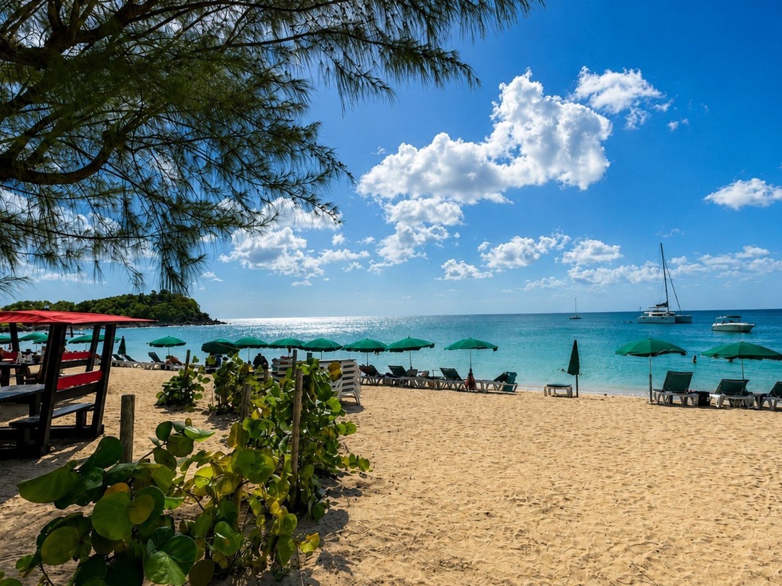 Plage de Frair's Bay à Saint-Martin