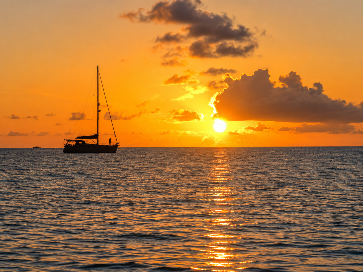 Sortie en mer en voilier à Saint-Martin au sunset