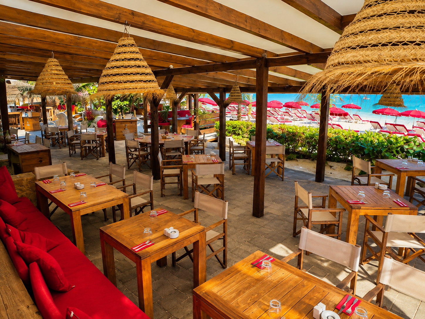Restaurant Kontiki à la Baie Orientale à Saint-Martin
