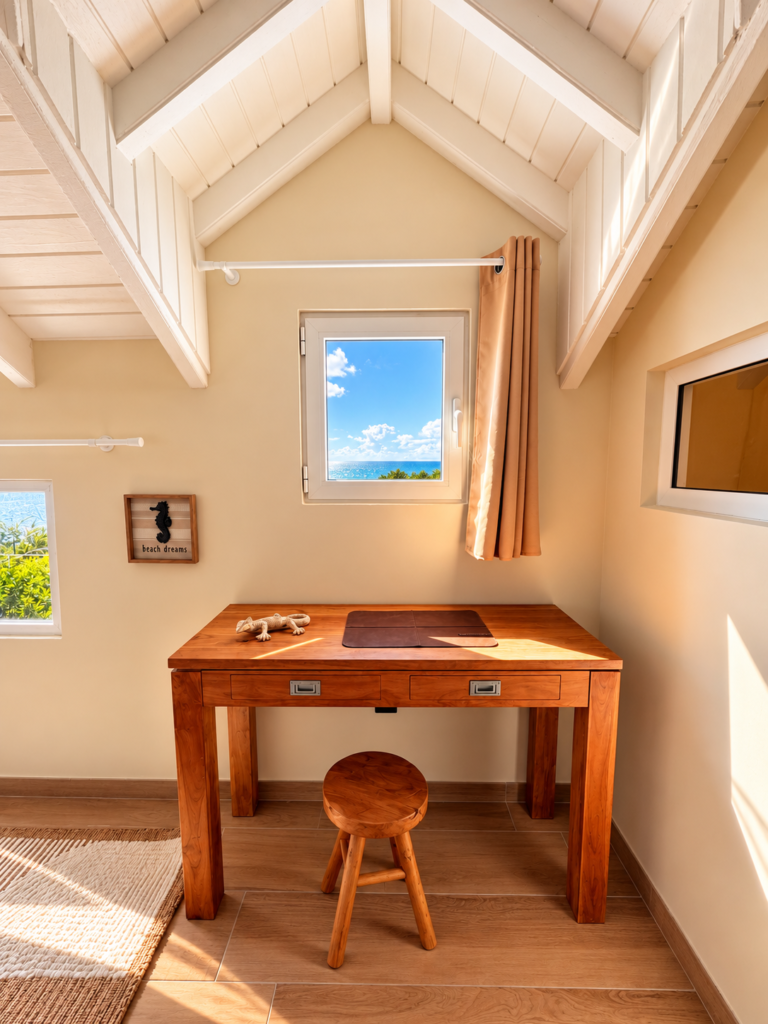 Coin bureau avec vue sur la mer de la Villa Sunset à Saint-Martin