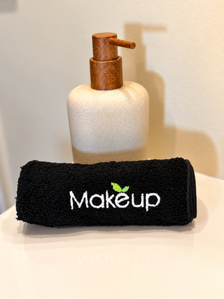 Serviette make-up et savon